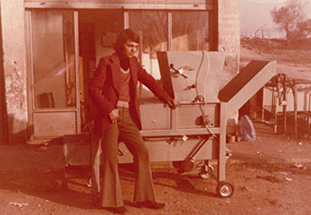 Elias Nottas Introduces Upgraded Peanuts Cracking Machine 1970
